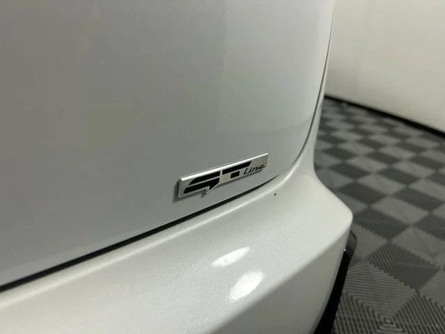 New 2026 Snow White Pearl Kia GT-Line image 6