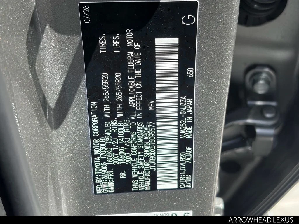 Used 2026 Silver Lexus 550 Premium+ image 36