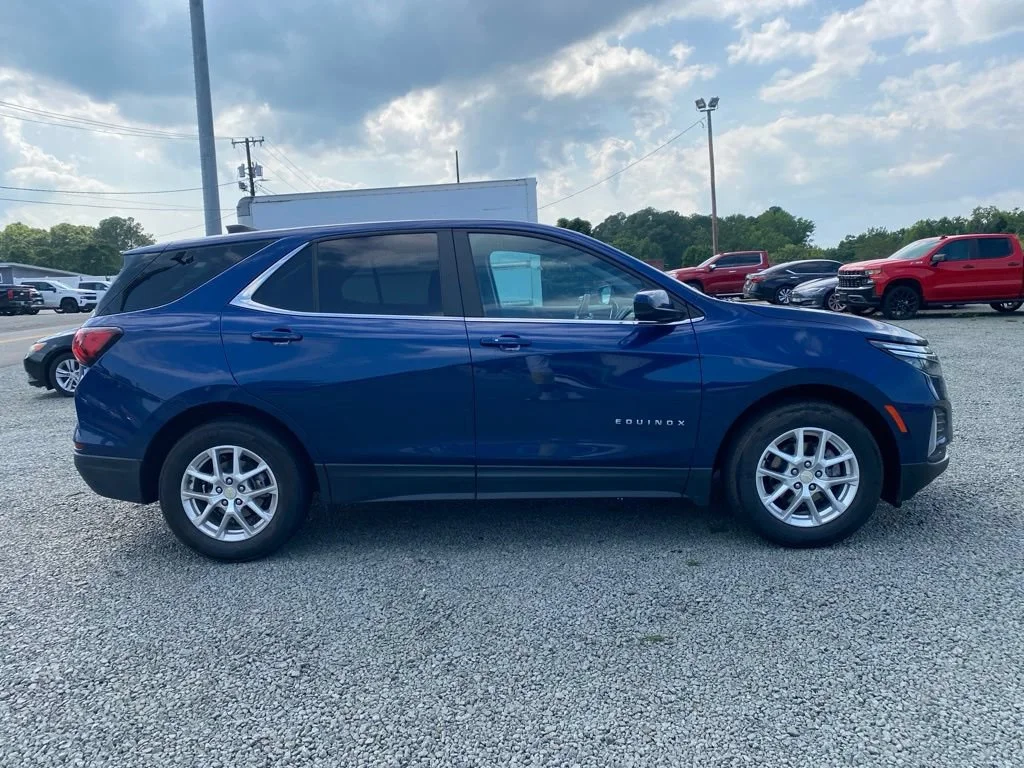 Used 2022 Chevrolet Equinox LT with VIN 3GNAXKEV5NS133683 for sale in Creedmoor, NC