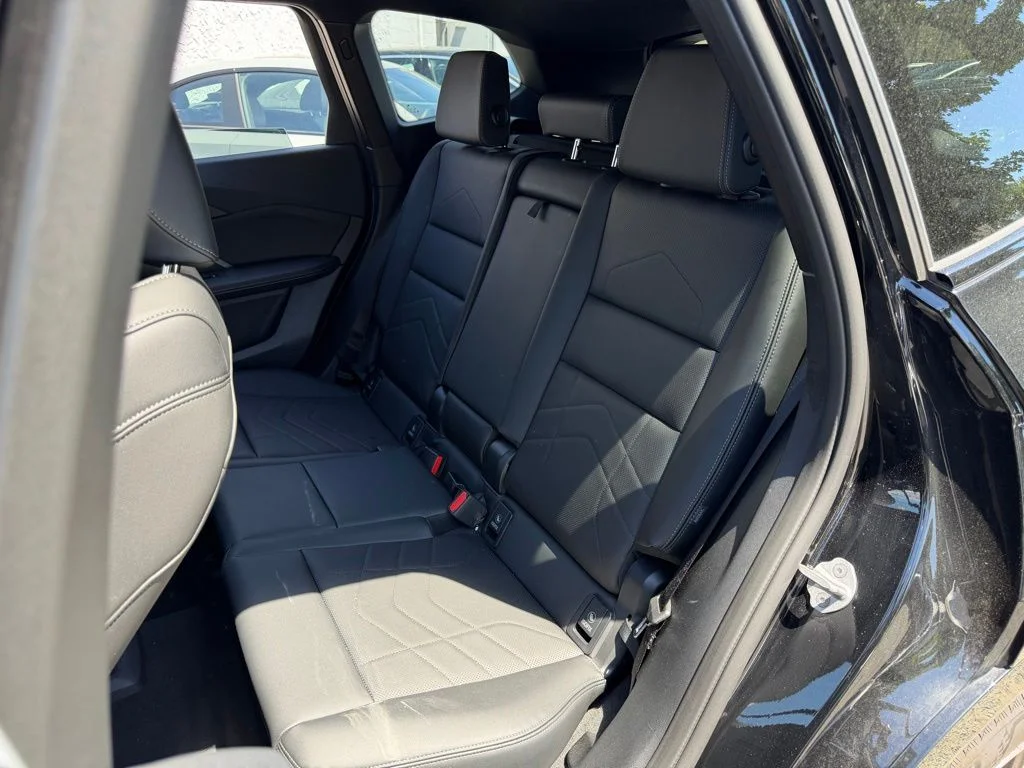 Used 2026 Black BMW xDrive28i image 14