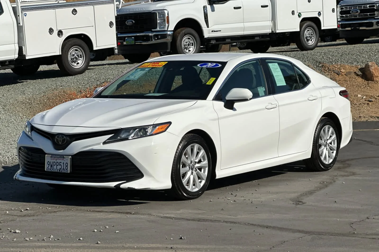 Used 2020 Super White Toyota LE image 8