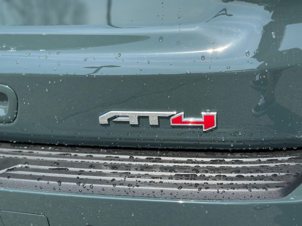 2026 GMC Yukon AT4 Ultimate - Photo 42