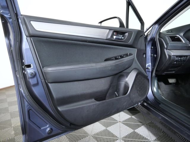 Used 2016 Gray Subaru 2.5i image 15