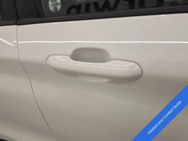 New 2026 Star White Metallic Tri-Coat Ford Tremor® image 9