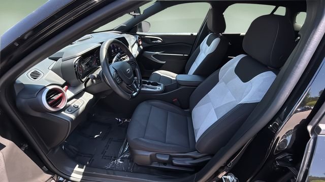 Used 2024 Black Chevrolet 1RS image 18