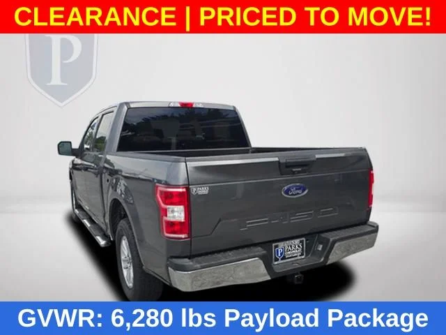 Used 2018 Gray Ford XLT image 9
