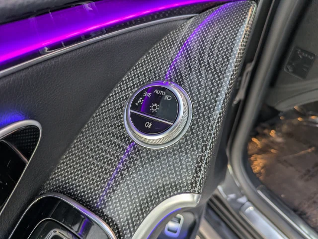 Used 2022 Black Mercedes-Benz S 500 image 20