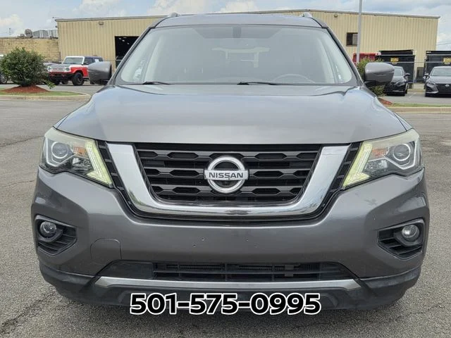 Used 2020 Gray Nissan SL image 5