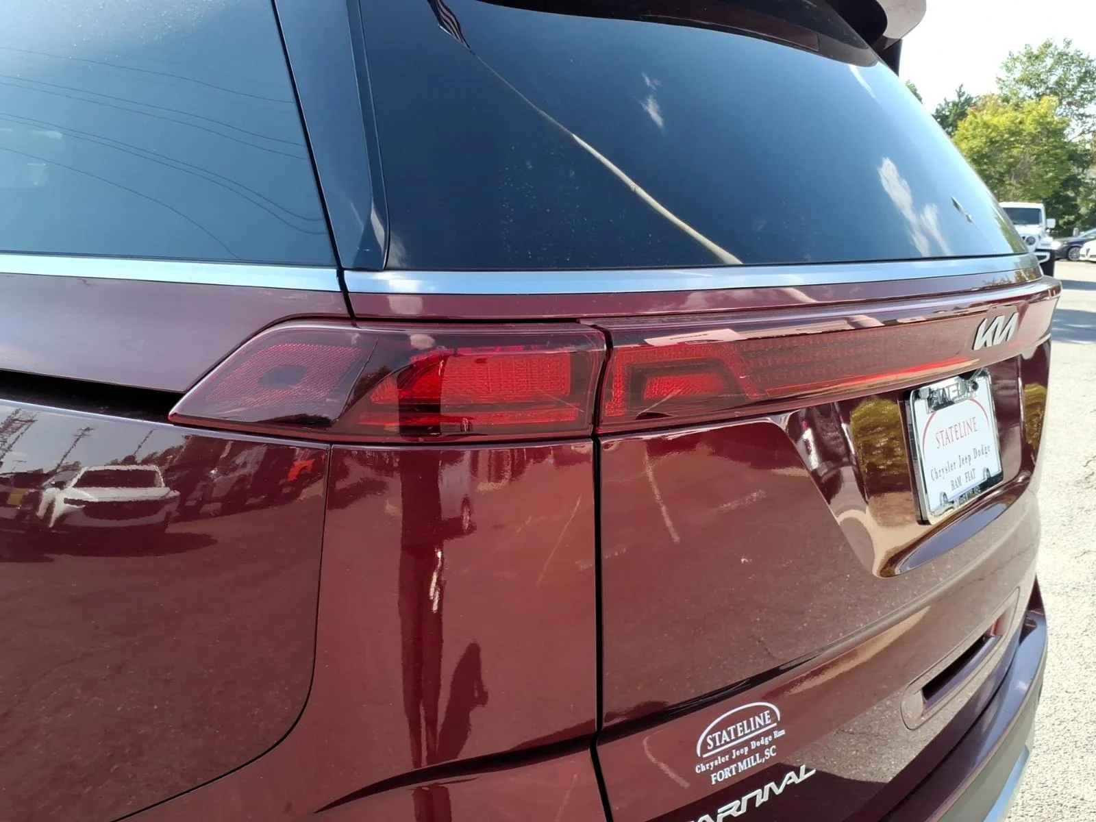 Used 2024 Flare Red Kia SX image 17