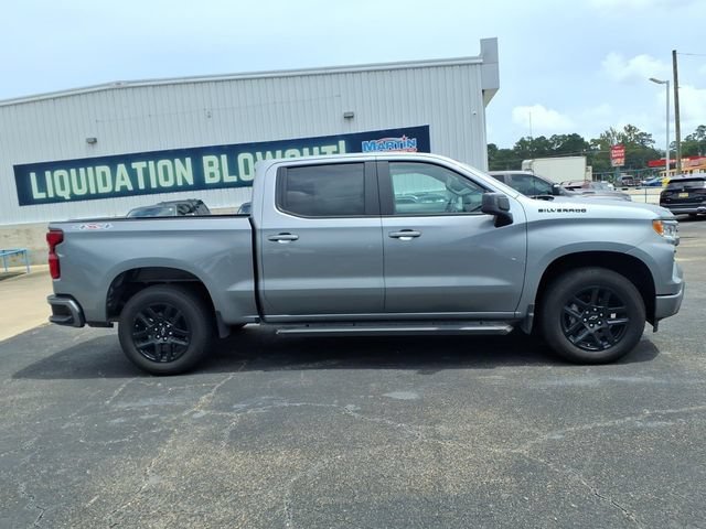 Used 2026 Sterling Gray Metallic Chevrolet RST image 4