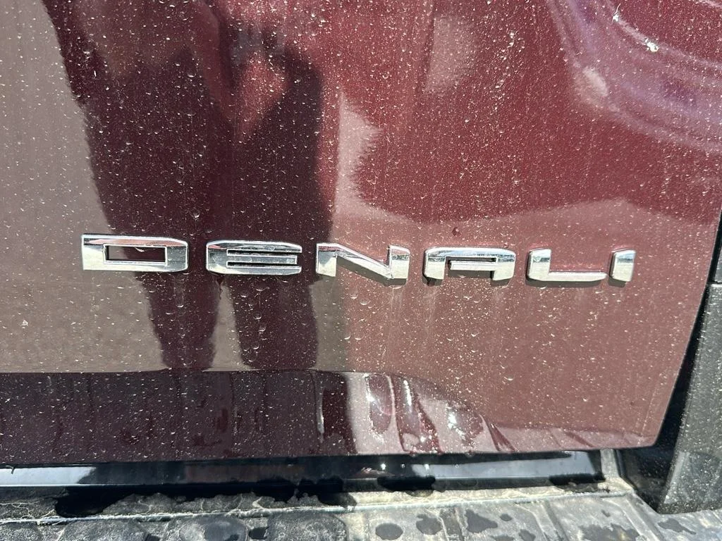 2025 GMC Sierra EV Denali - Photo 9