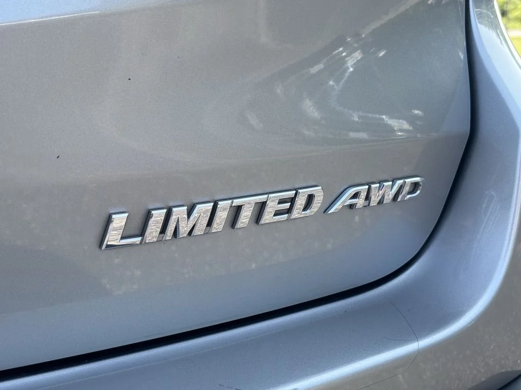 Used 2019 Silver Toyota Limited Platinum image 12