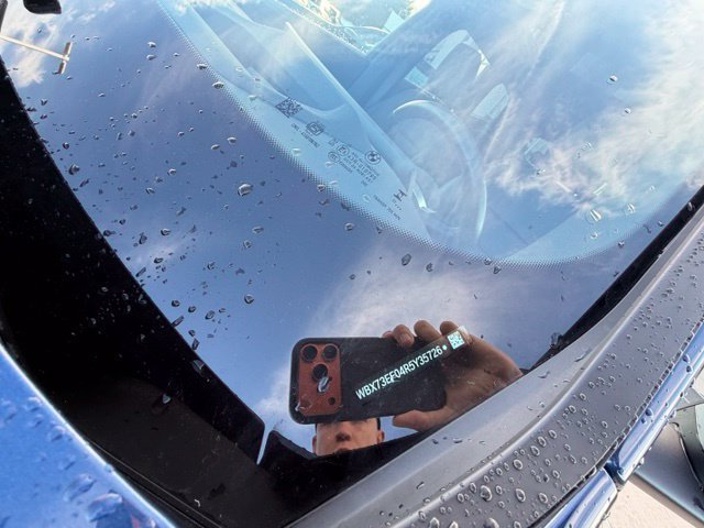 Used 2024 Blue BMW xDrive28i image 17