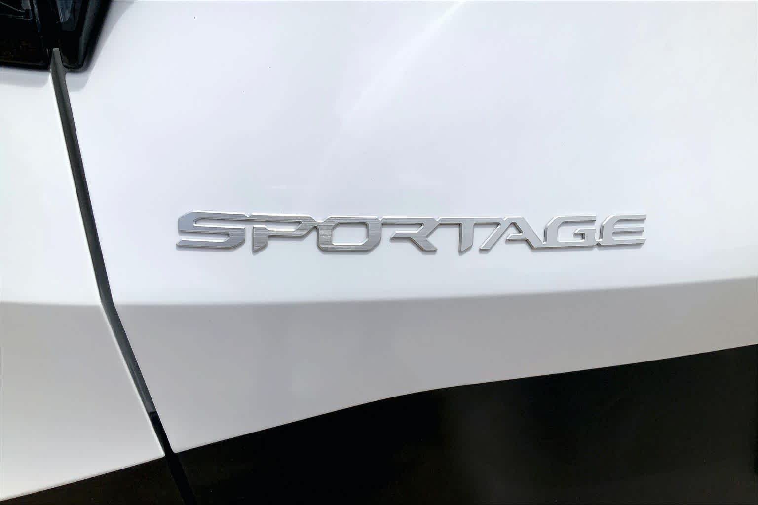 Certified Used 2026 Glacial White Kia EX image 19