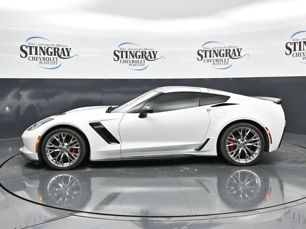 Used 2018 ARCTIC WHITE Chevrolet Z06 2LZ image 4