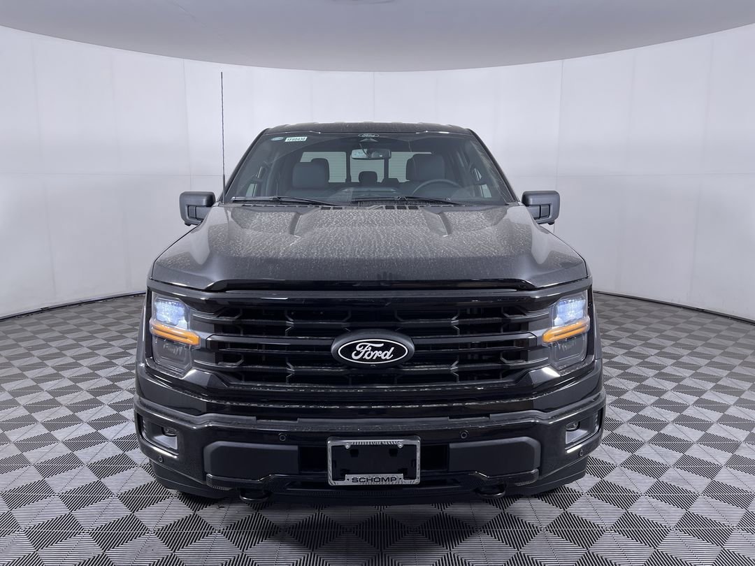 New 2026 Agate Black Metallic Ford XLT image 31