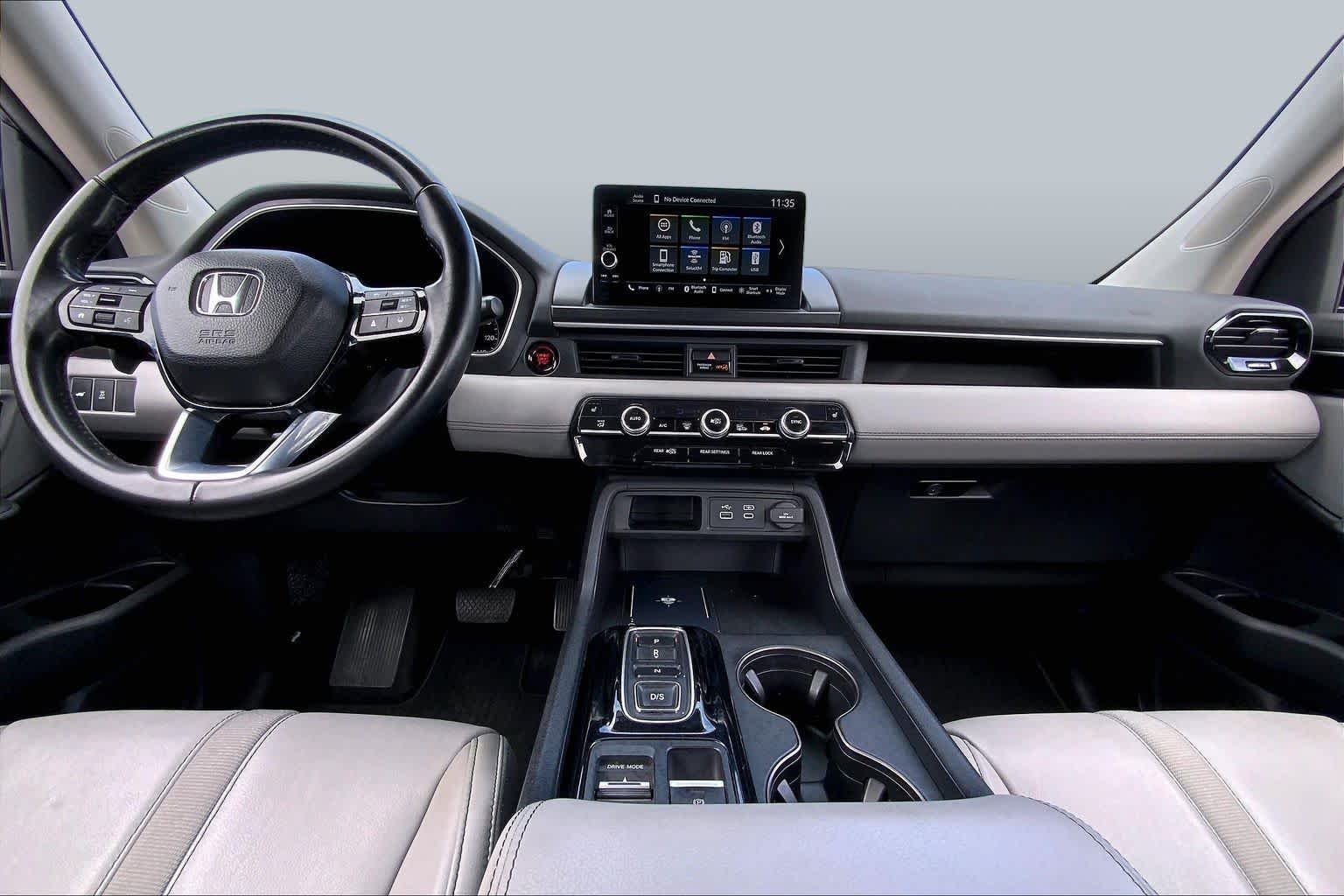 Used 2024 Obsidian Blue Pearl Honda EX-L 8 Passenger image 15