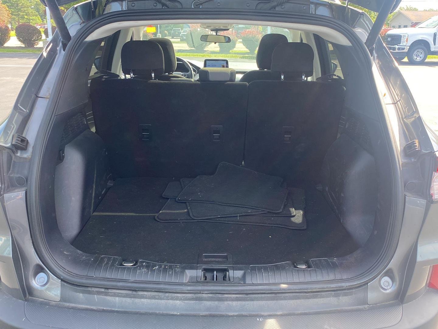 Used 2022 Carbonized Gray Ford SE image 14