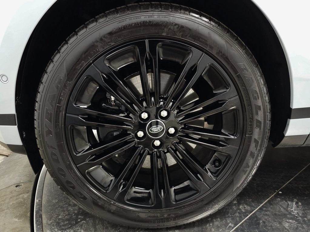 2026 LAND ROVER RANGE ROVER EVOQUE - Image 14