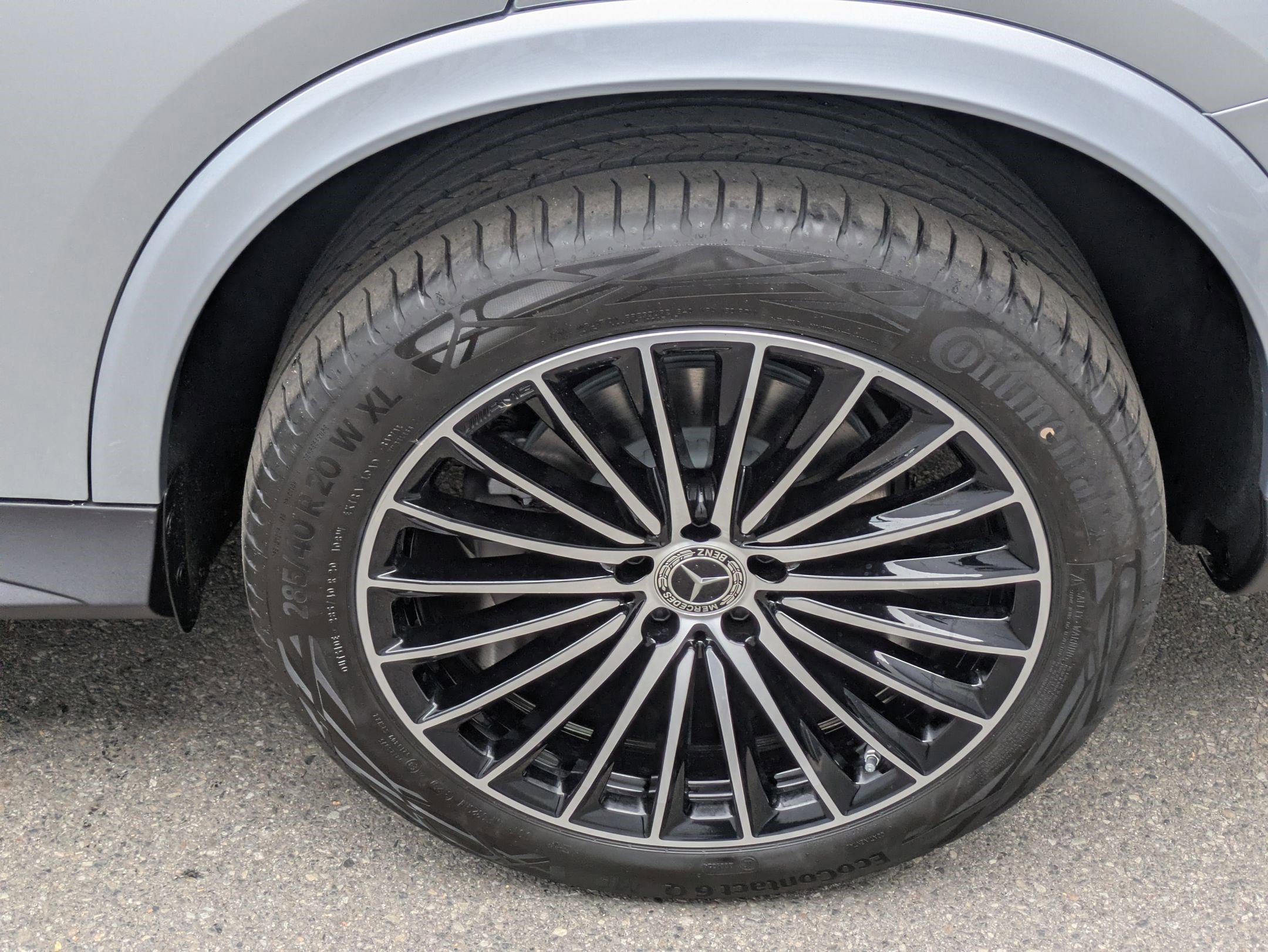 New 2026 Cirrus Silver Metallic Mercedes-Benz GLC 300 image 18