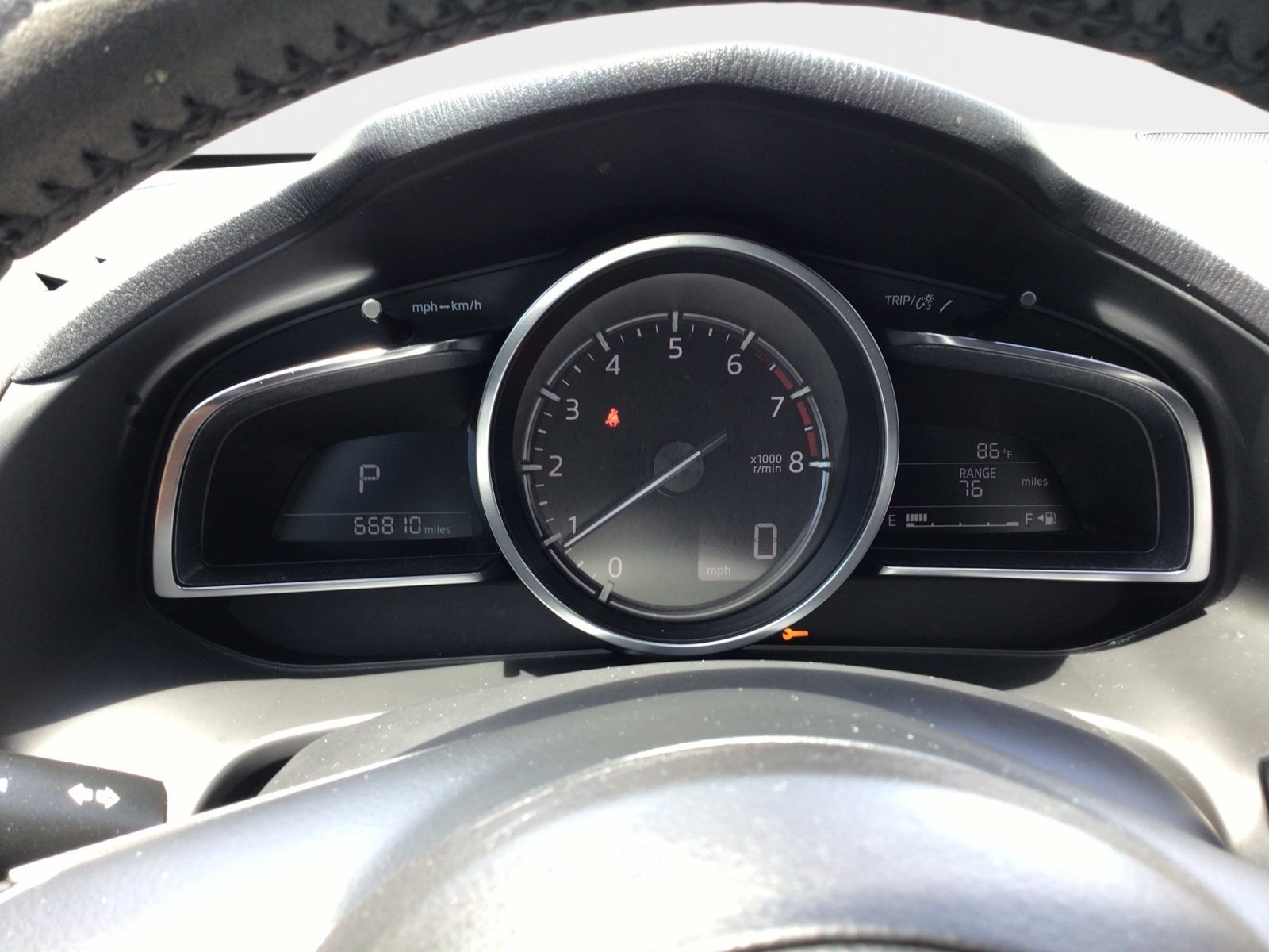 Used 2018 Titanium Flash Mica Mazda Grand Touring image 10
