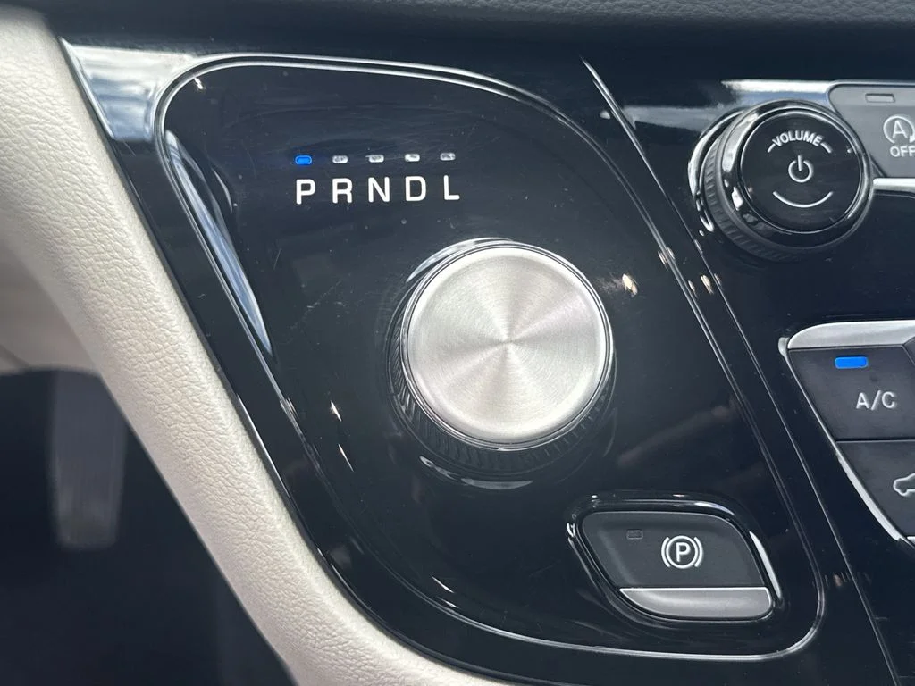2023 Chrysler Pacifica Touring L - Photo 31