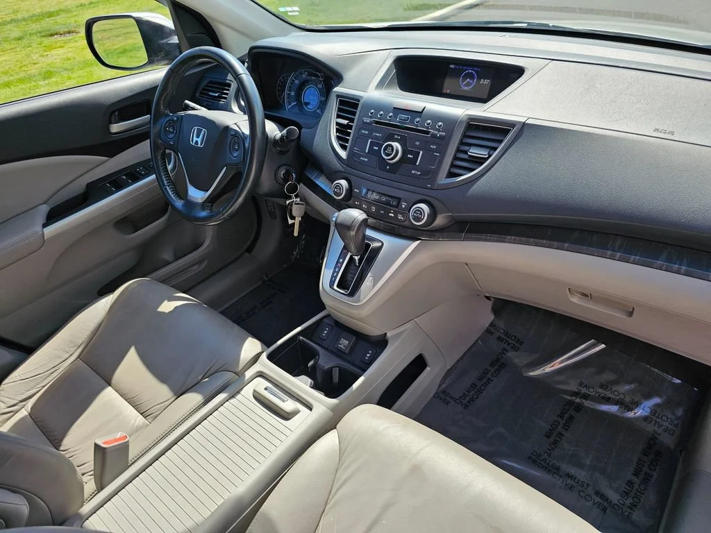 Used 2014  Honda EX-L image 10