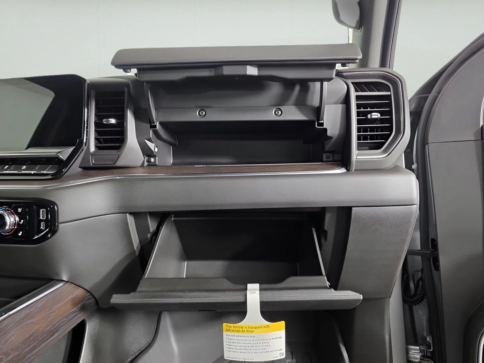 2026 GMC Sierra 2500HD SLT - Photo 28