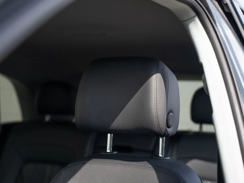 Used 2018  Audi 2.0T image 19