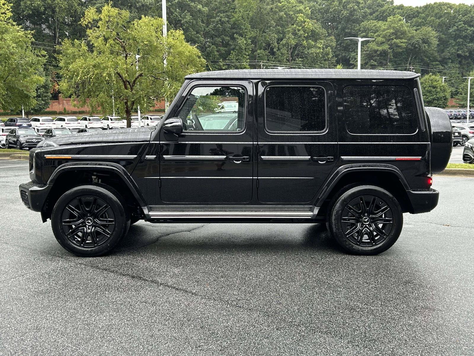 New 2027 Obsidian Black Metallic Mercedes-Benz G 580e SUV image 12