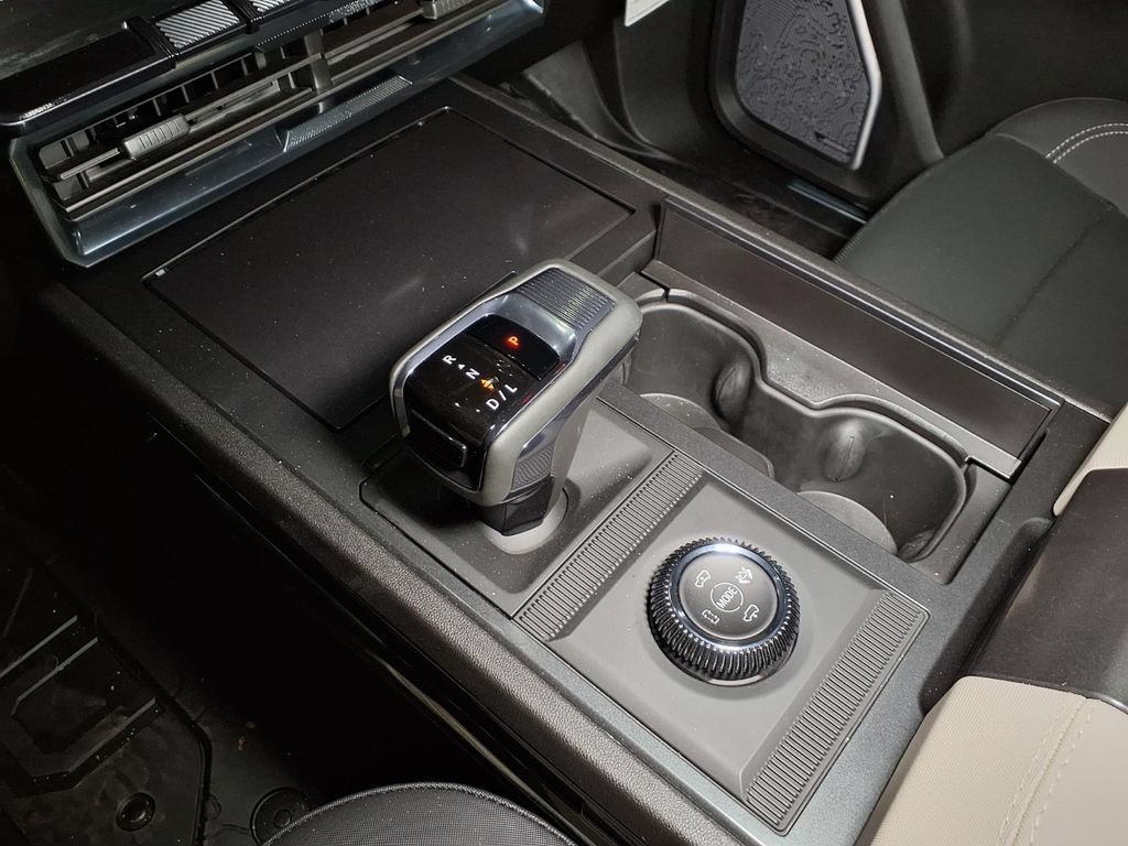 2026 GMC HUMMER EV 2X - Photo 18