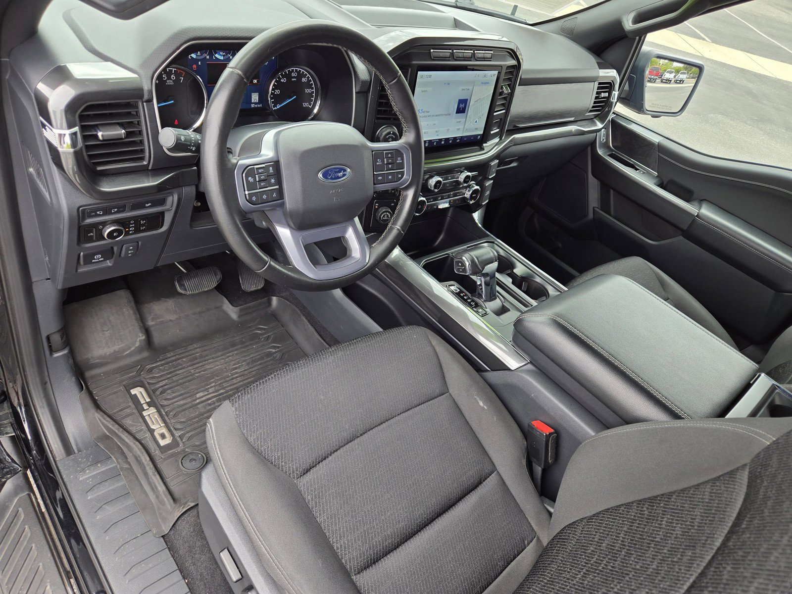Used 2023 Black Ford  image 21