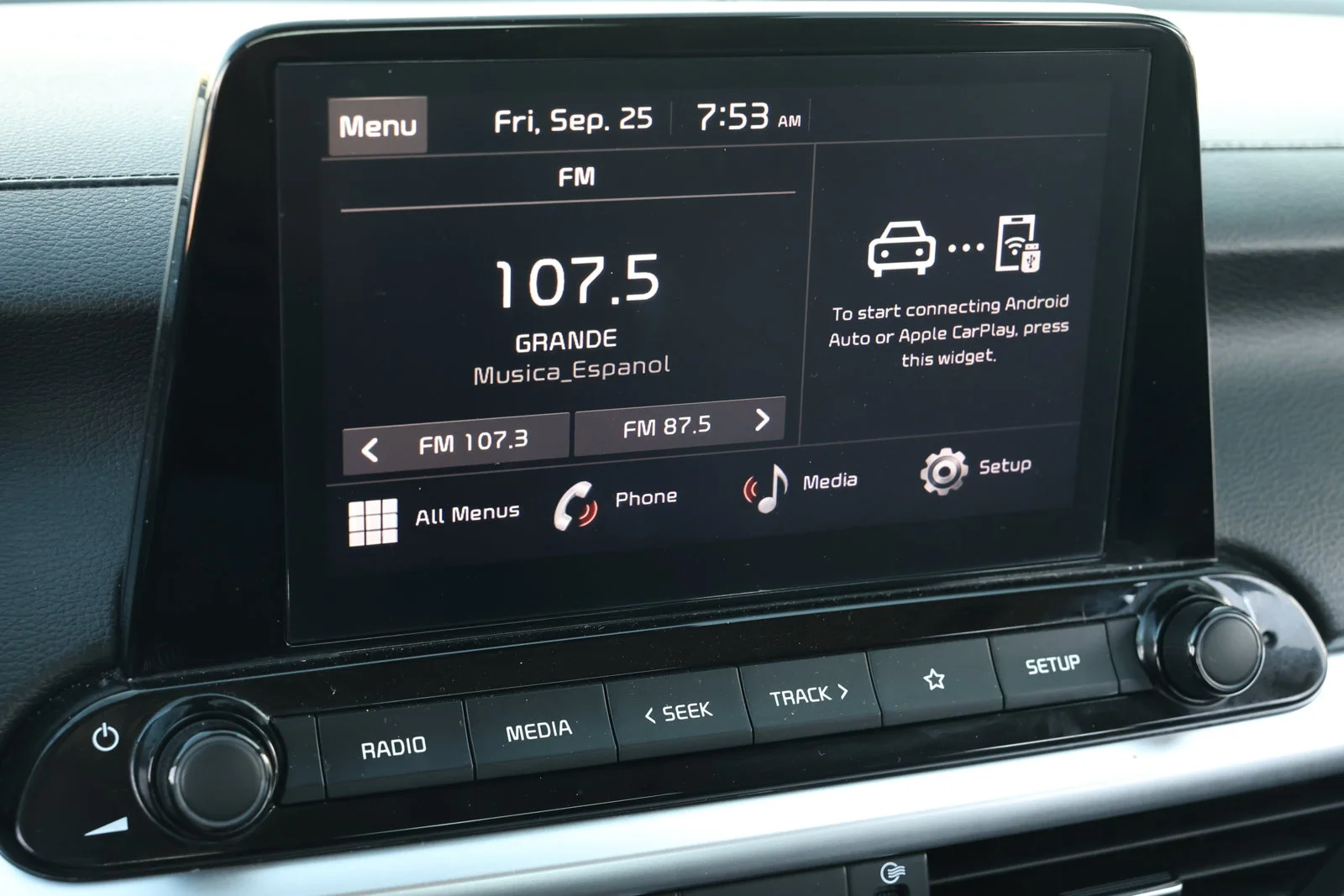 Used 2023 Gray Kia LXS image 20