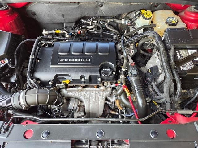 Used 2014 Red Chevrolet LTZ image 25