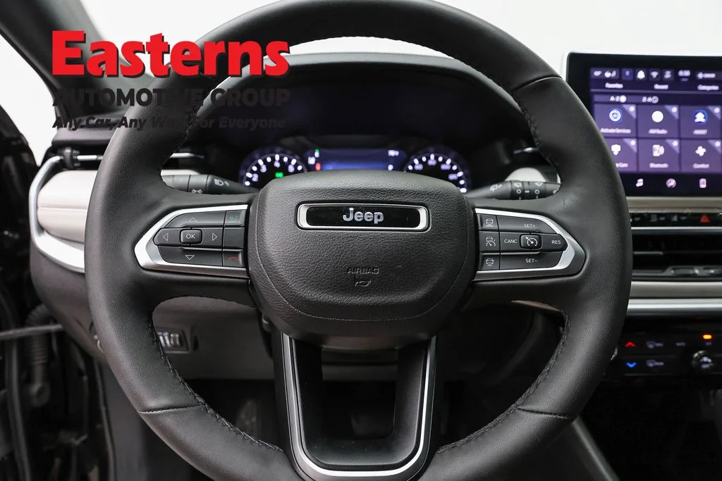 Used 2025 Black Jeep Limited image 10