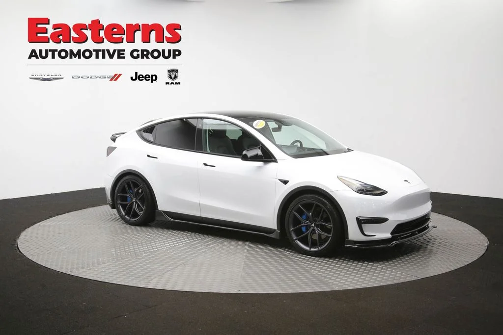 Used 2022  Tesla Performance image 44