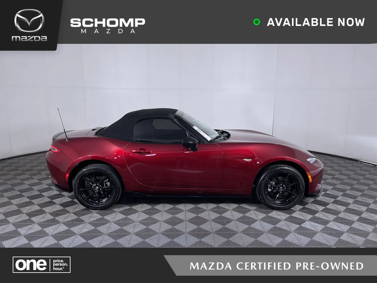 2022 Mazda MX-5 Miata Sport's photo