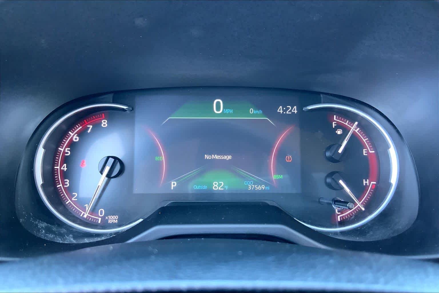 Used 2025 Midnight Black Metallic Toyota XLE image 25