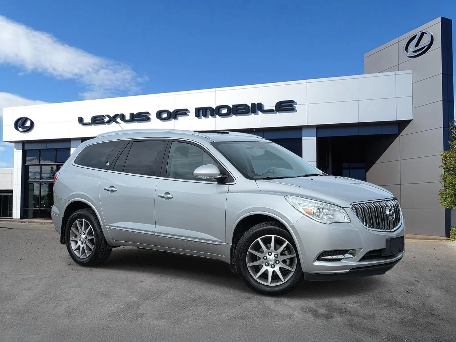 2015 Buick Enclave Leather's photo