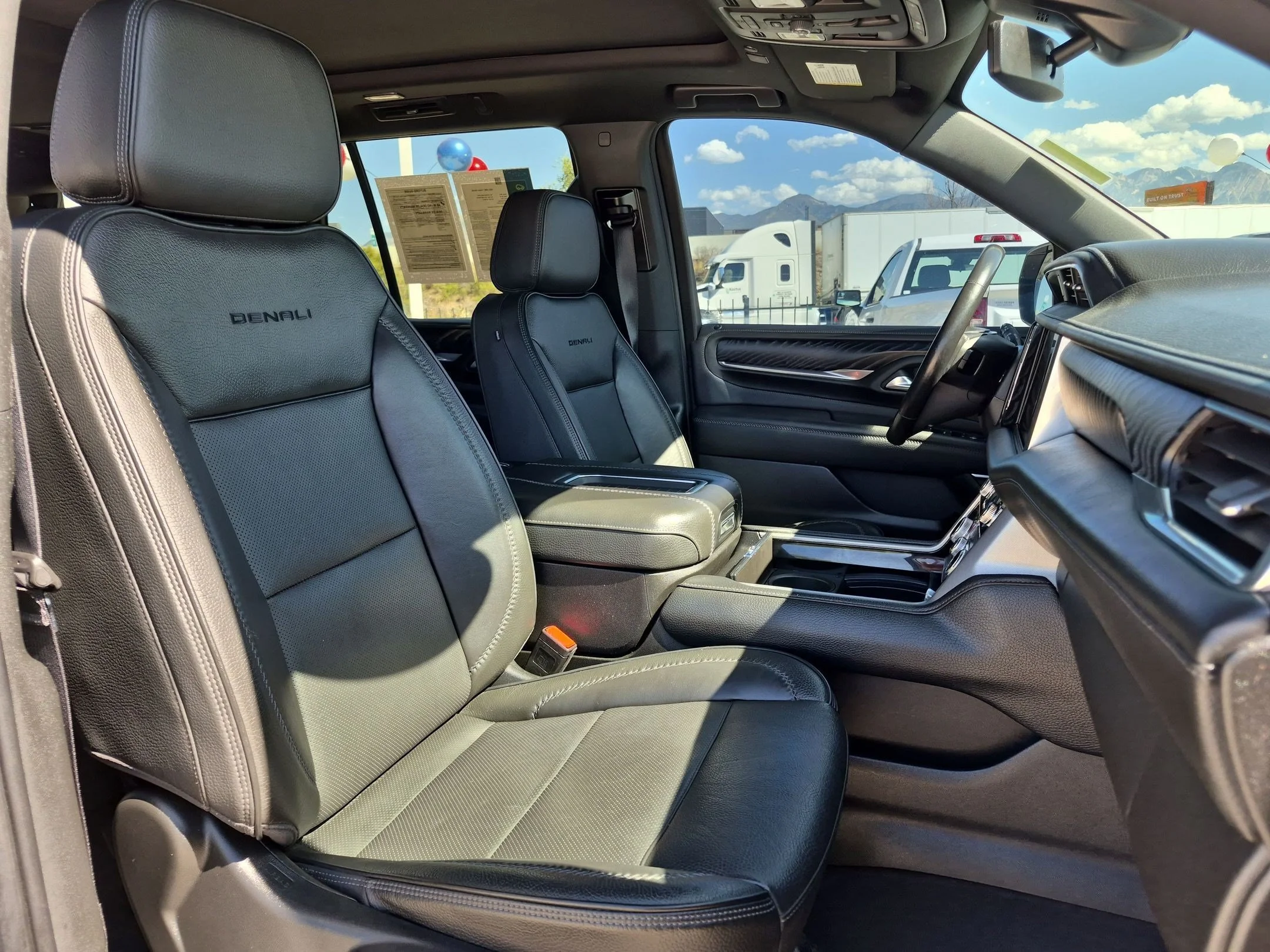Used 2022 Satin Steel Metallic GMC Denali image 29