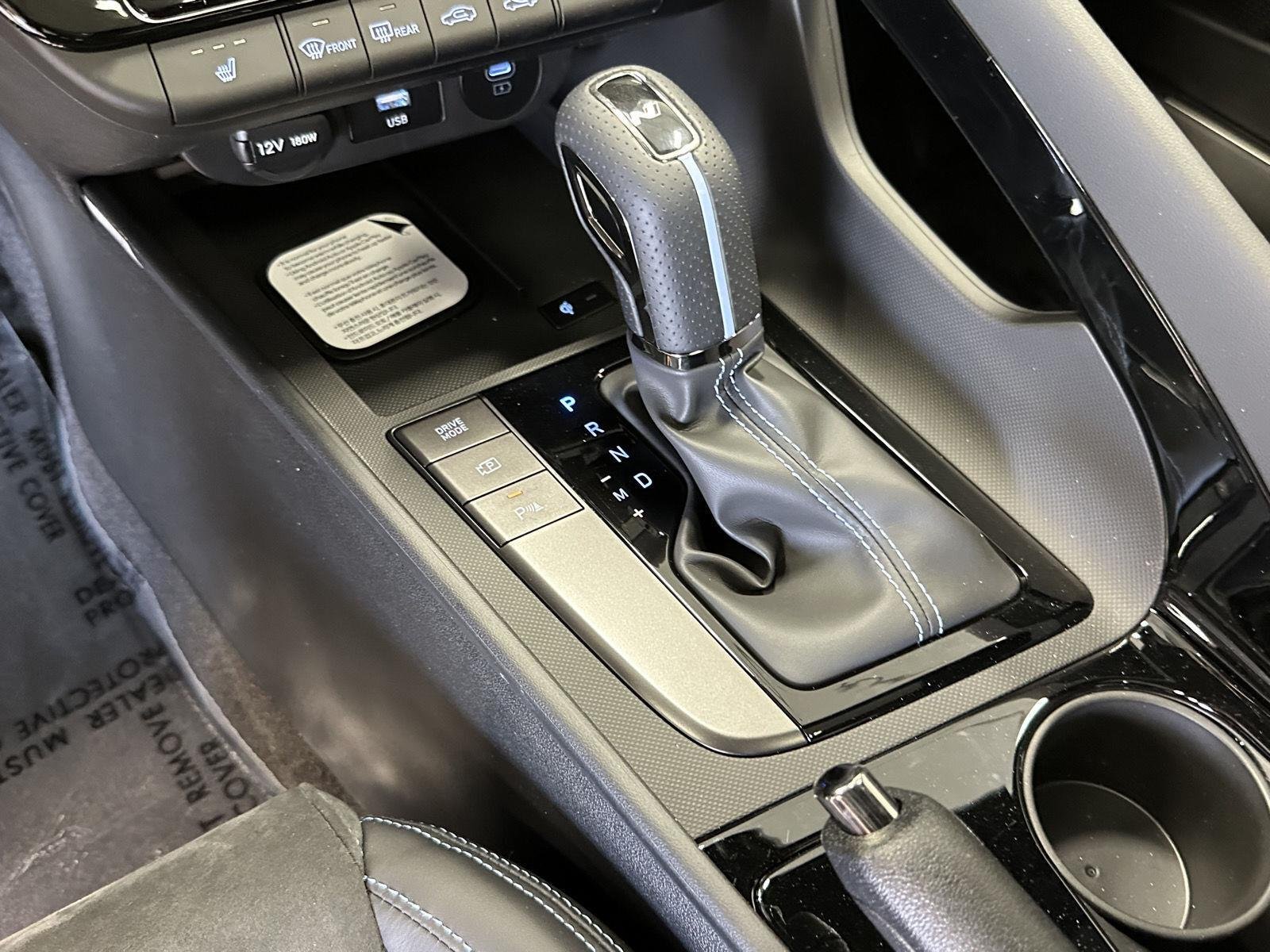 New 2026 Atlas White Hyundai Sedan image 34