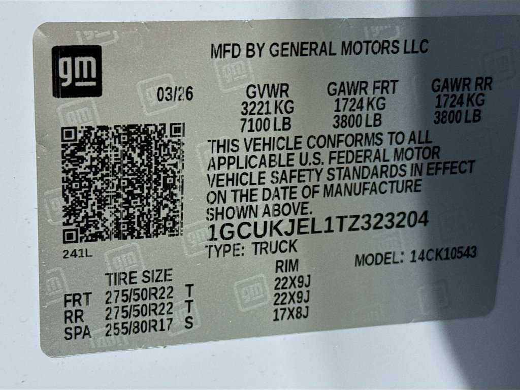 New 2026 Polar White Tricoat Chevrolet High Country image 33