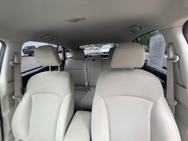 Used 2013 Satin White Pearl Subaru 2.0i Premium image 12