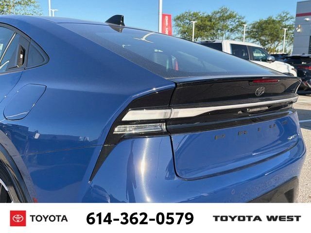 2026 Toyota Prius Plug-in Hybrid XSE - Photo 8