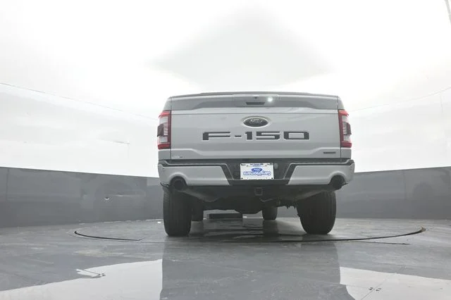 Used 2023 White Ford Lariat image 39