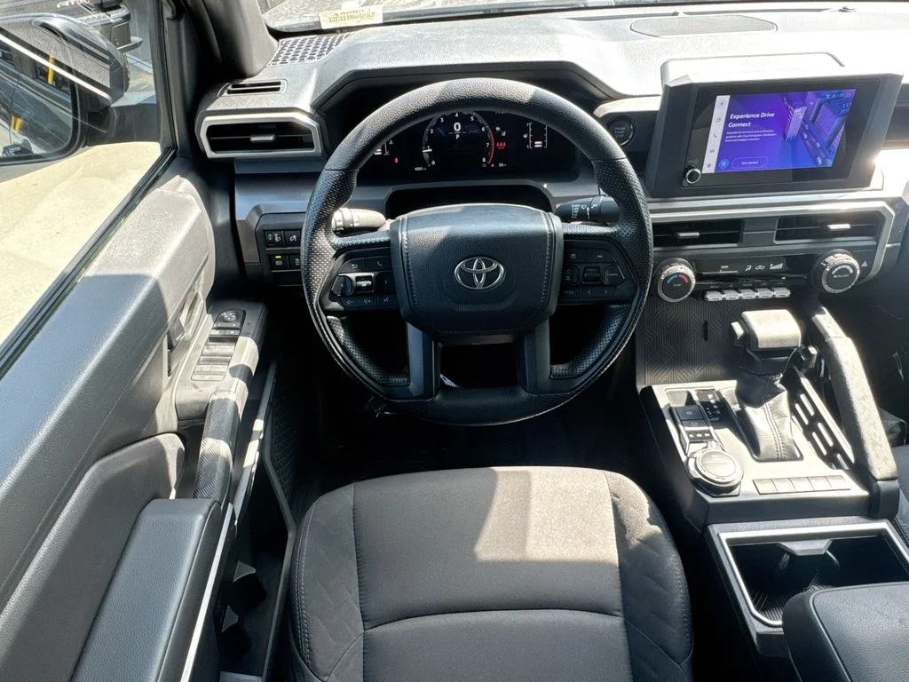 Used 2025  Toyota SR5 image 11