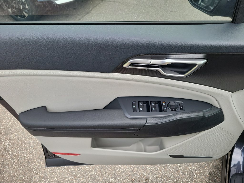 New 2026 Panthera Metal Kia EX image 21