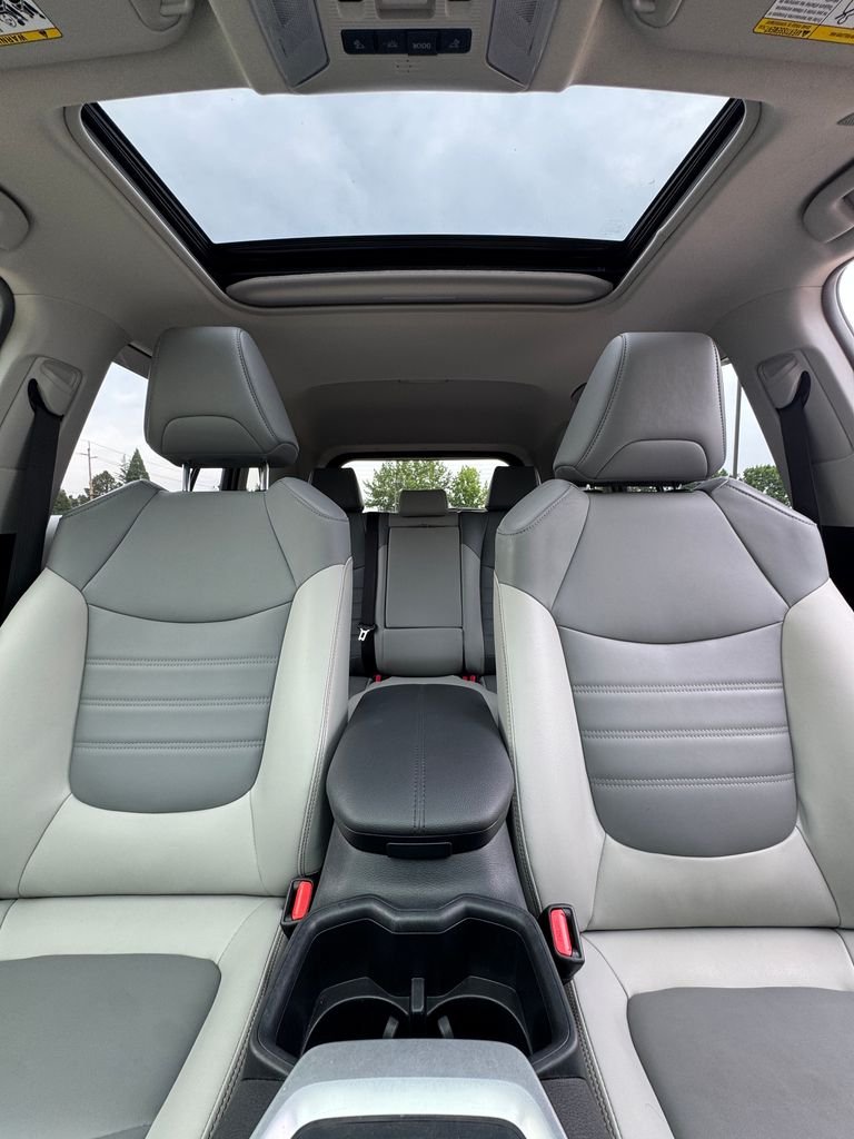 Used 2024 Blueprint Toyota XLE Premium image 21