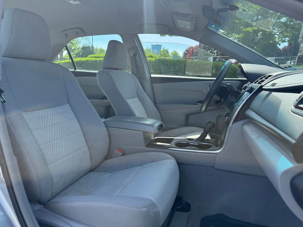 Used 2015 Celestial Silver Metallic Toyota LE image 22