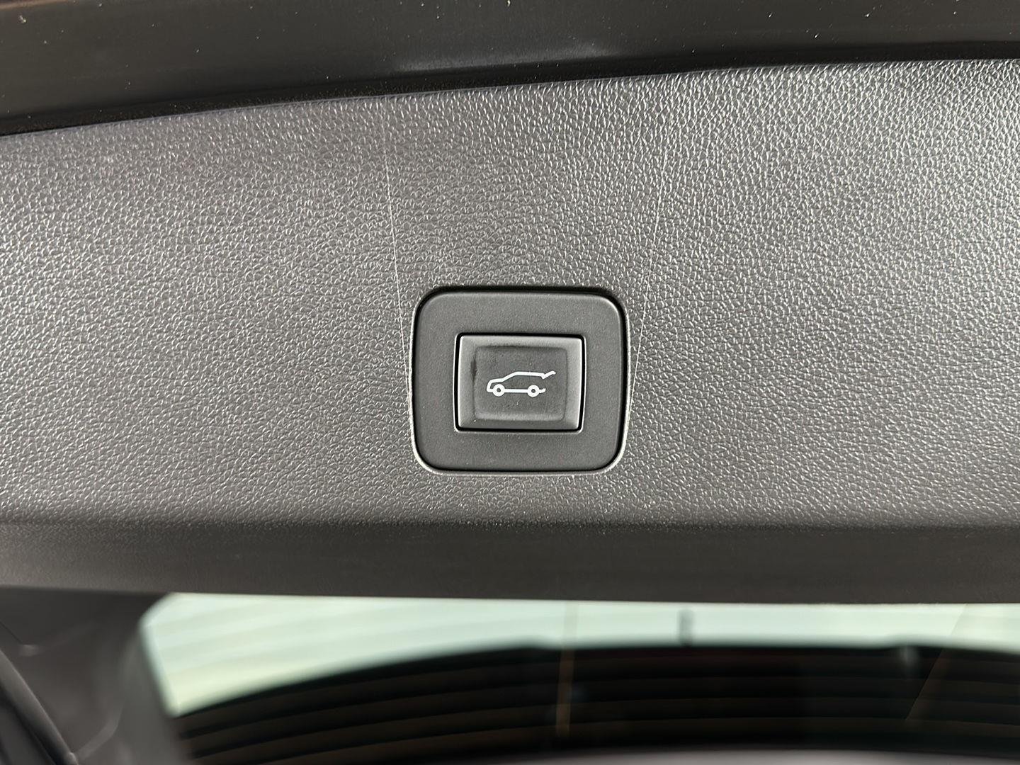 Used 2023 Ebony Twilight Metallic Buick  image 25